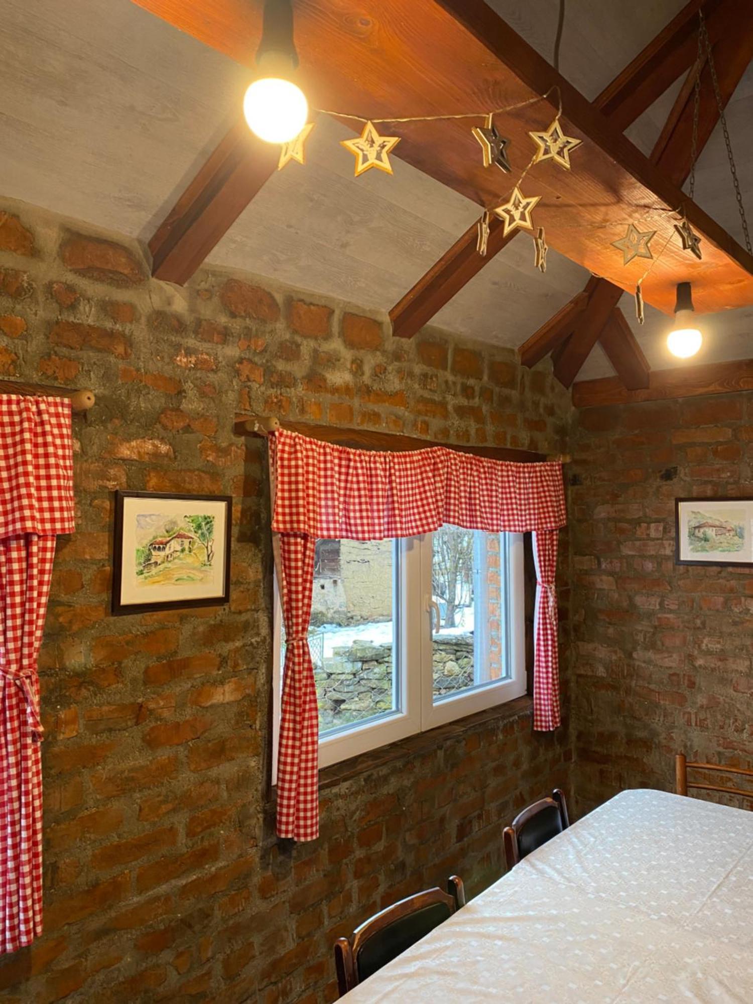 Seosko Turisticko Domacinstvo Stanisic Apartamento Kalna Exterior foto