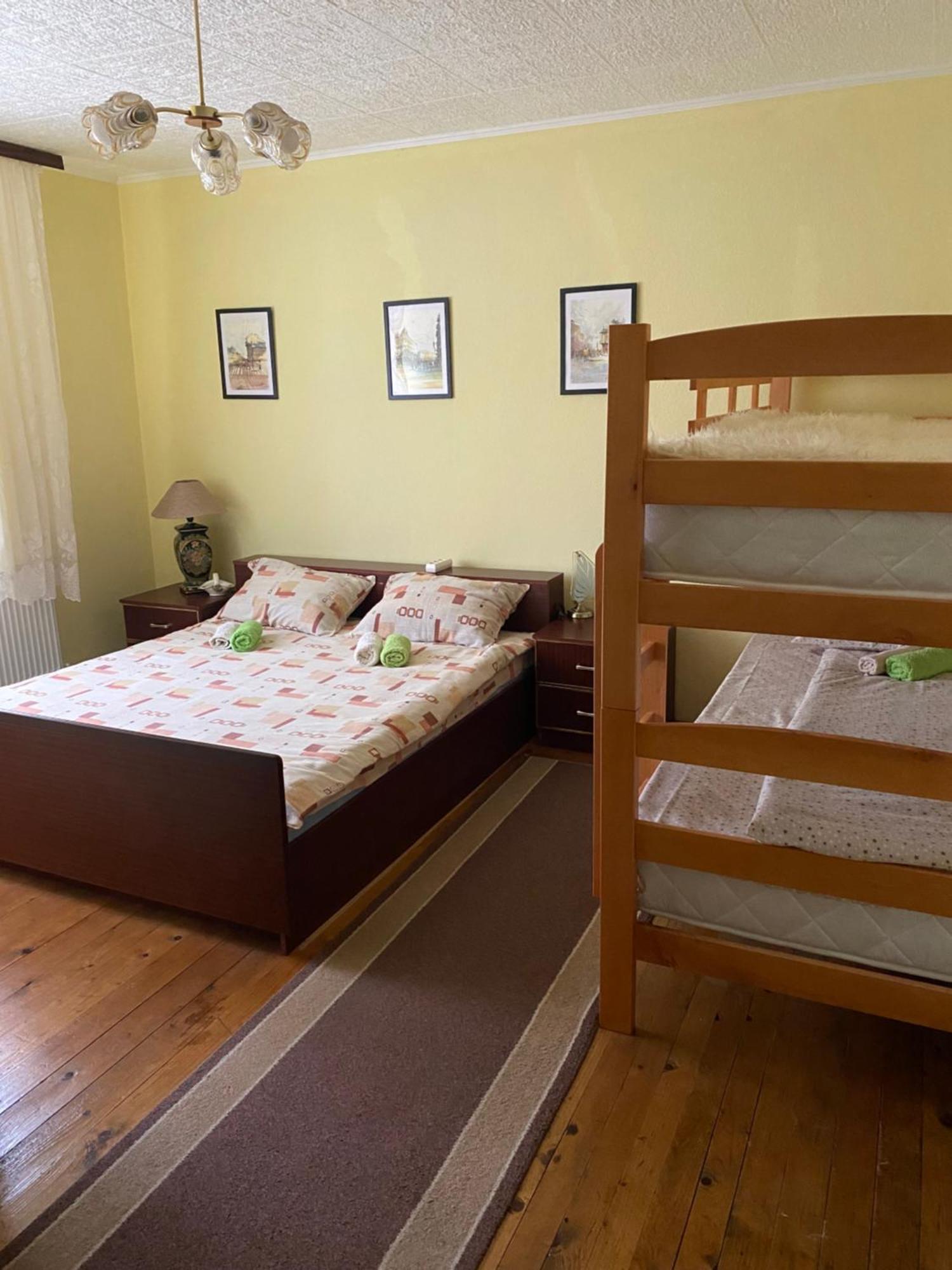 Seosko Turisticko Domacinstvo Stanisic Apartamento Kalna Exterior foto